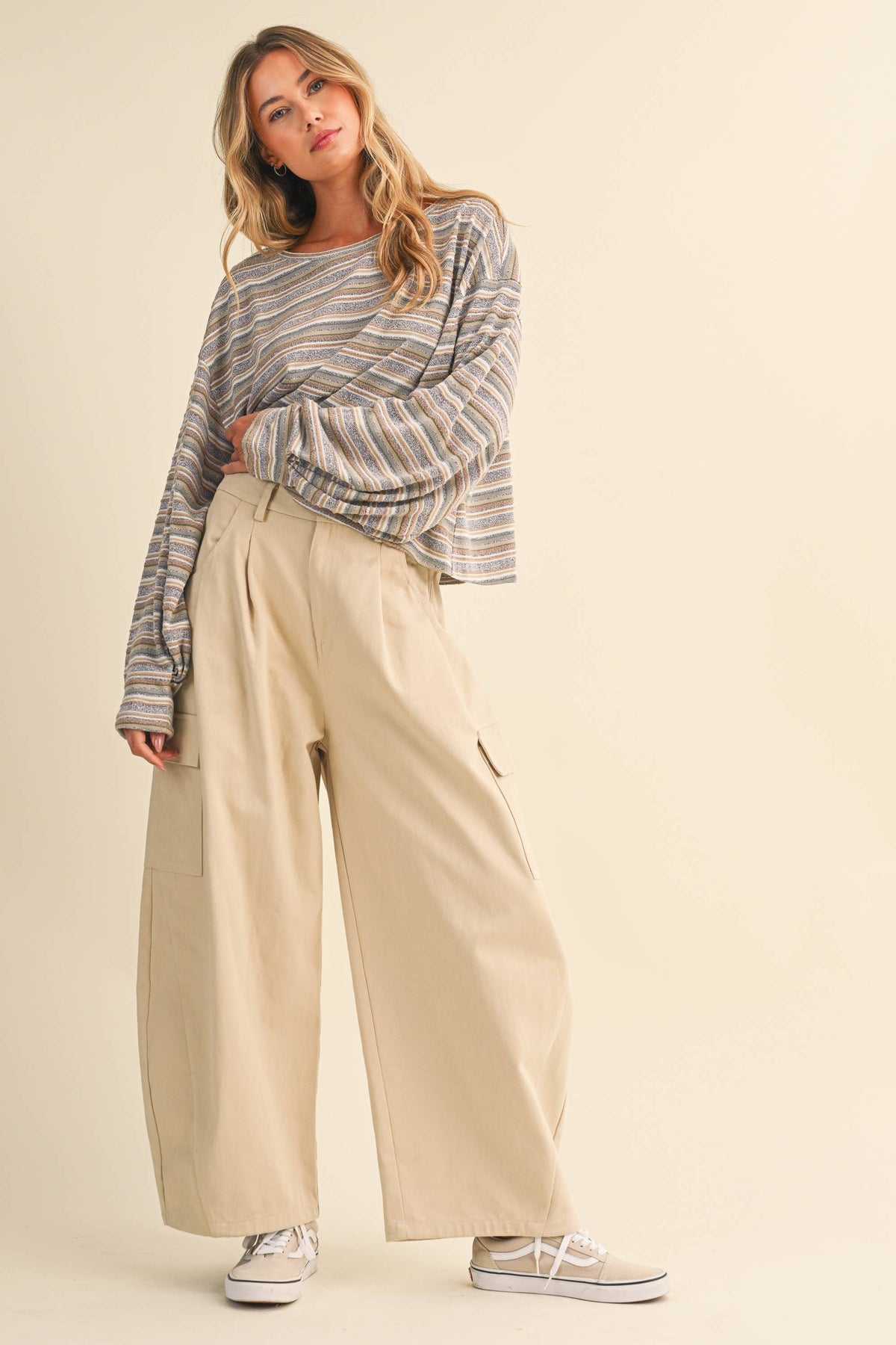 IT4769 MULTI STRIPED OVERSIZED CINCHED CUFF PULL OVER TOP
