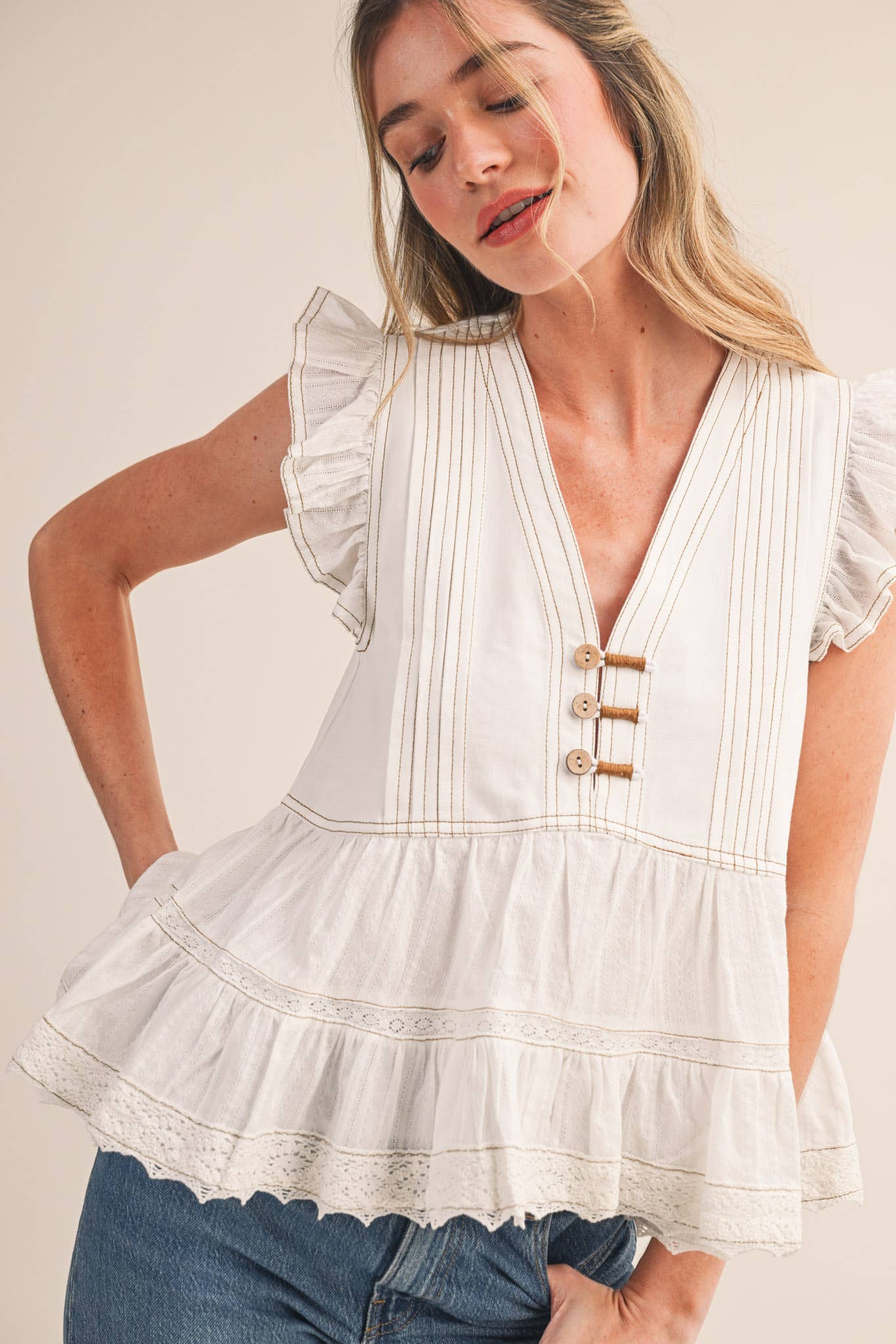 MIXED MEDIA CONTRAST STITCH LACE TRIM TOP MTP4599