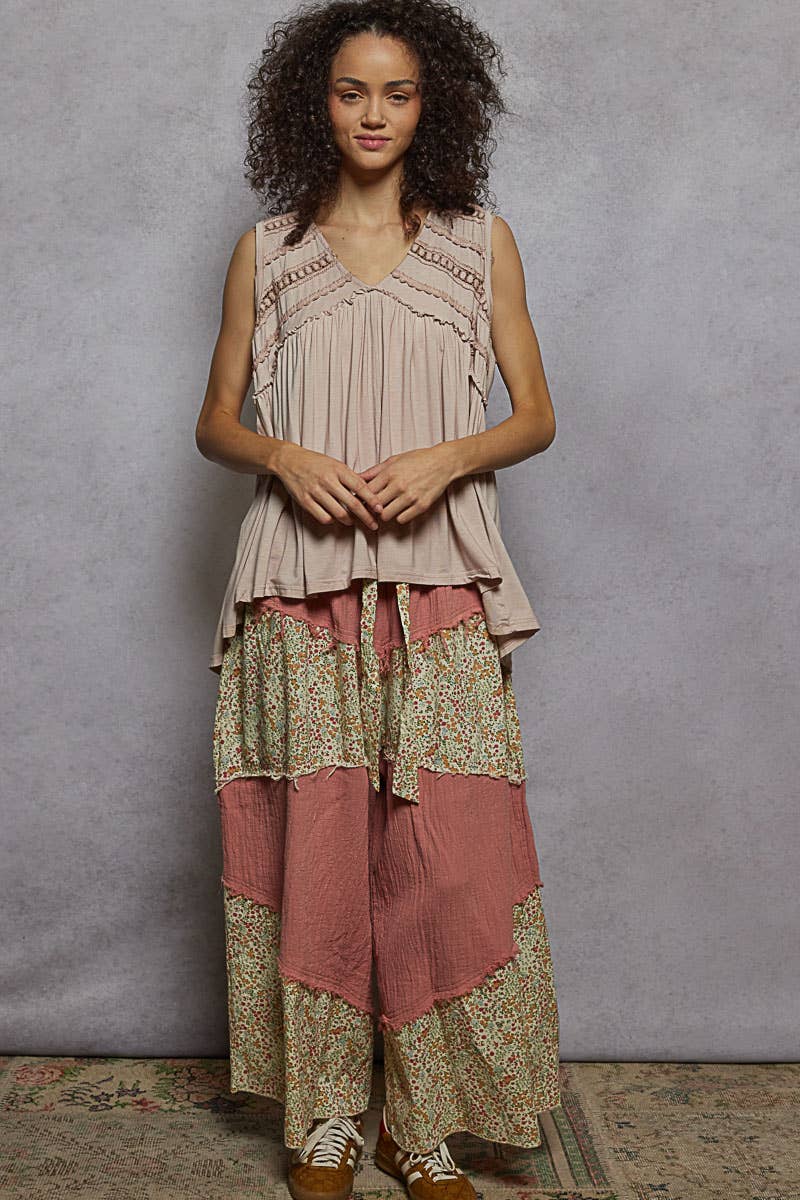 Sleeveless Loose Fit V-Neck Babydoll Casual Knit Top