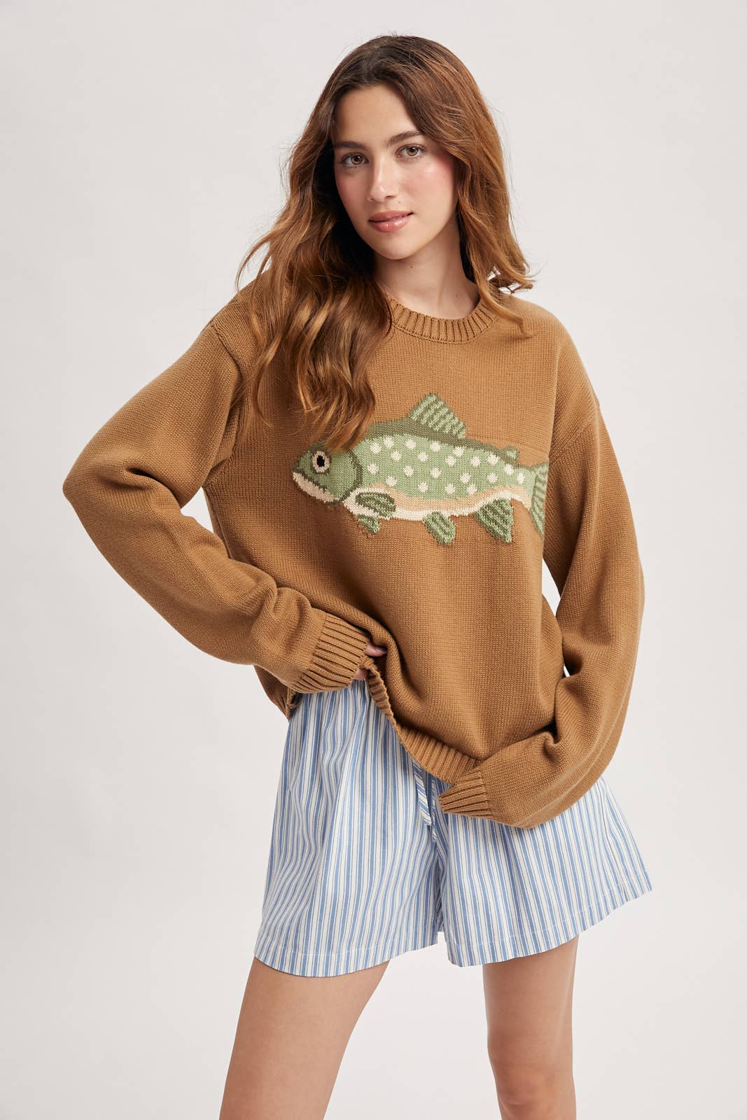 'FISH' GRAPHIC COASTAL CREWNECK SWEATER / WL25-12103