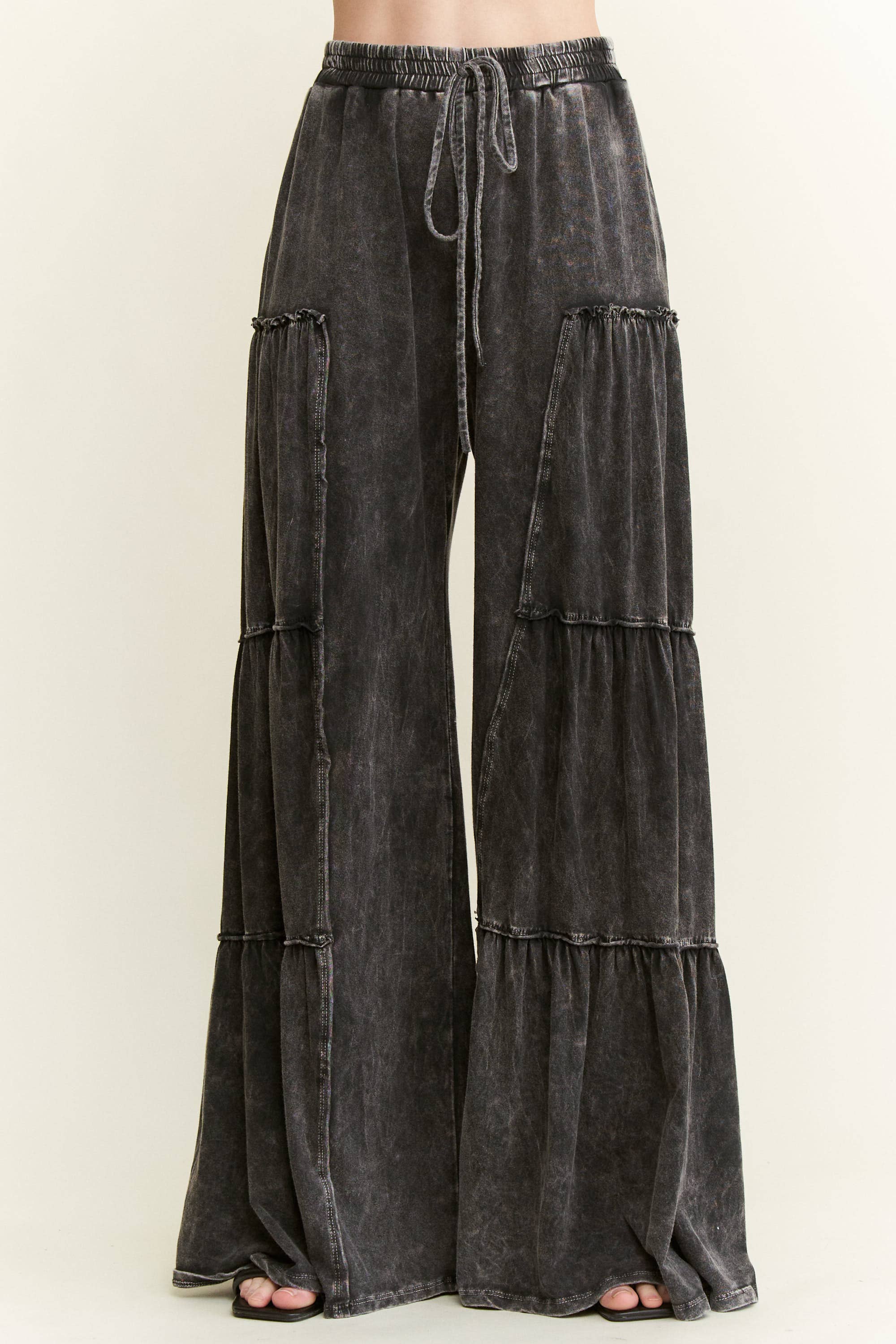 Mineral Washed Tiered Wide Leg Pants HP5033P1