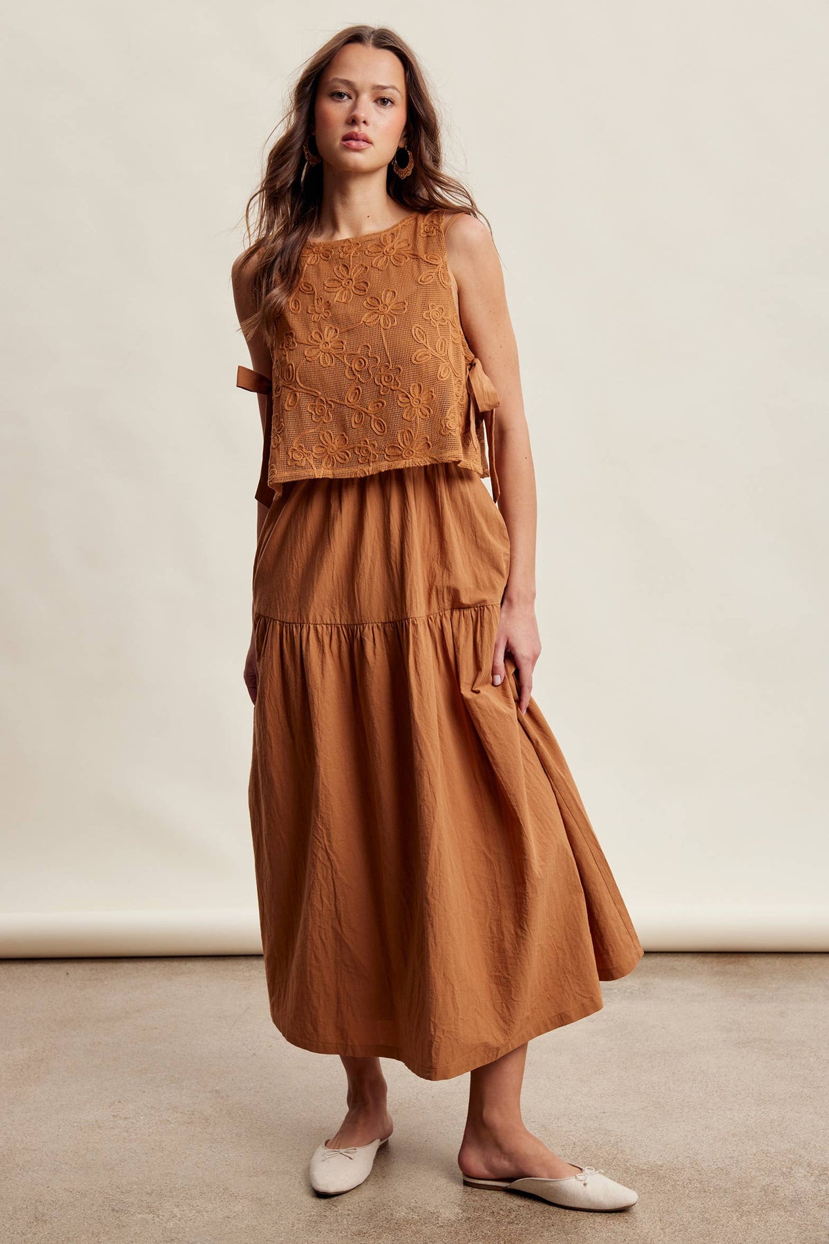 Embroidered Lace Vest & Sleeveless Midi Dress Set LD1651