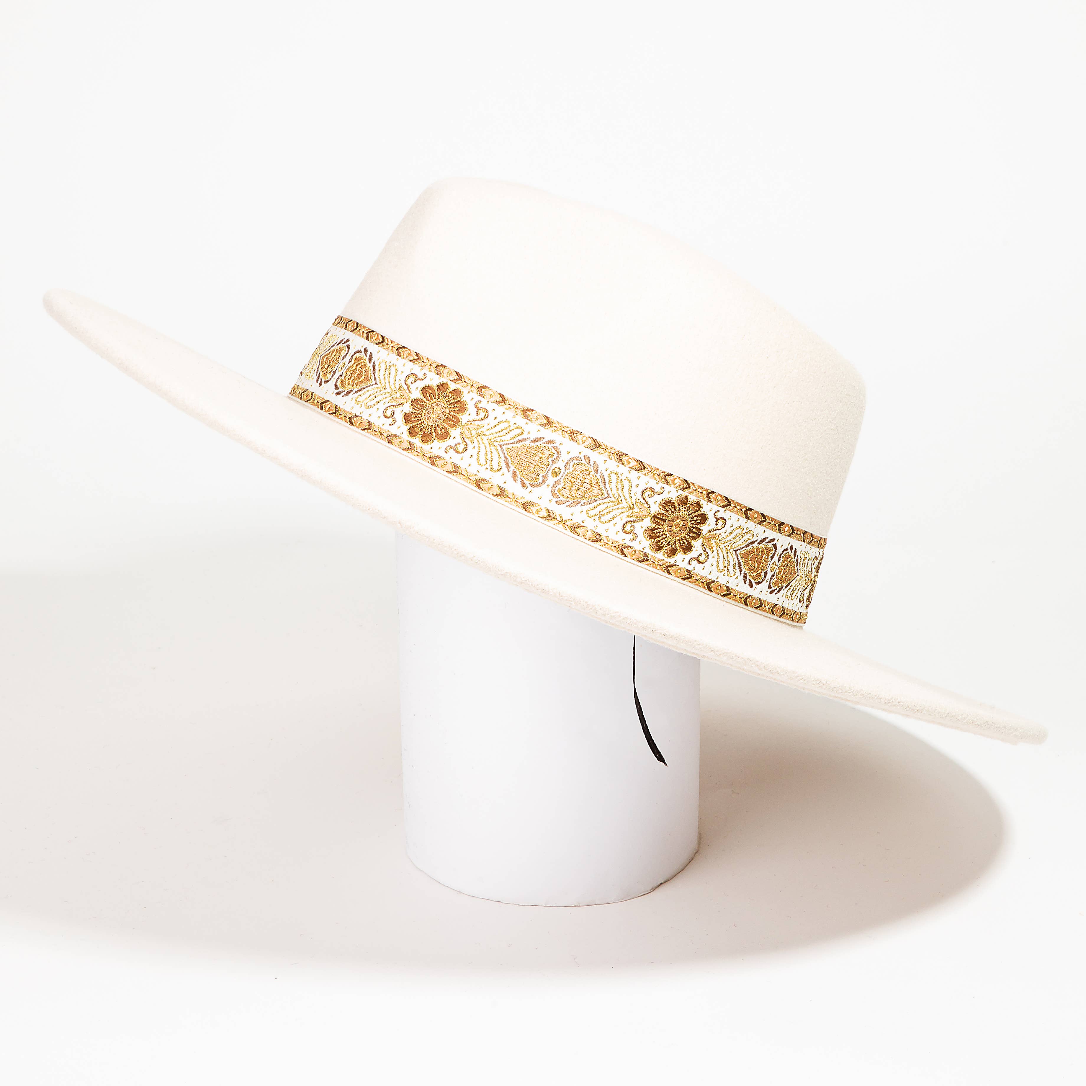 Embroidered Strap Fedora Fashion Hat