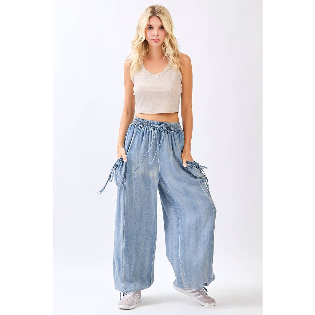 WASHED CHAMBRAY ADJUSTABLE ANKLE DROP POCKET PANTS
