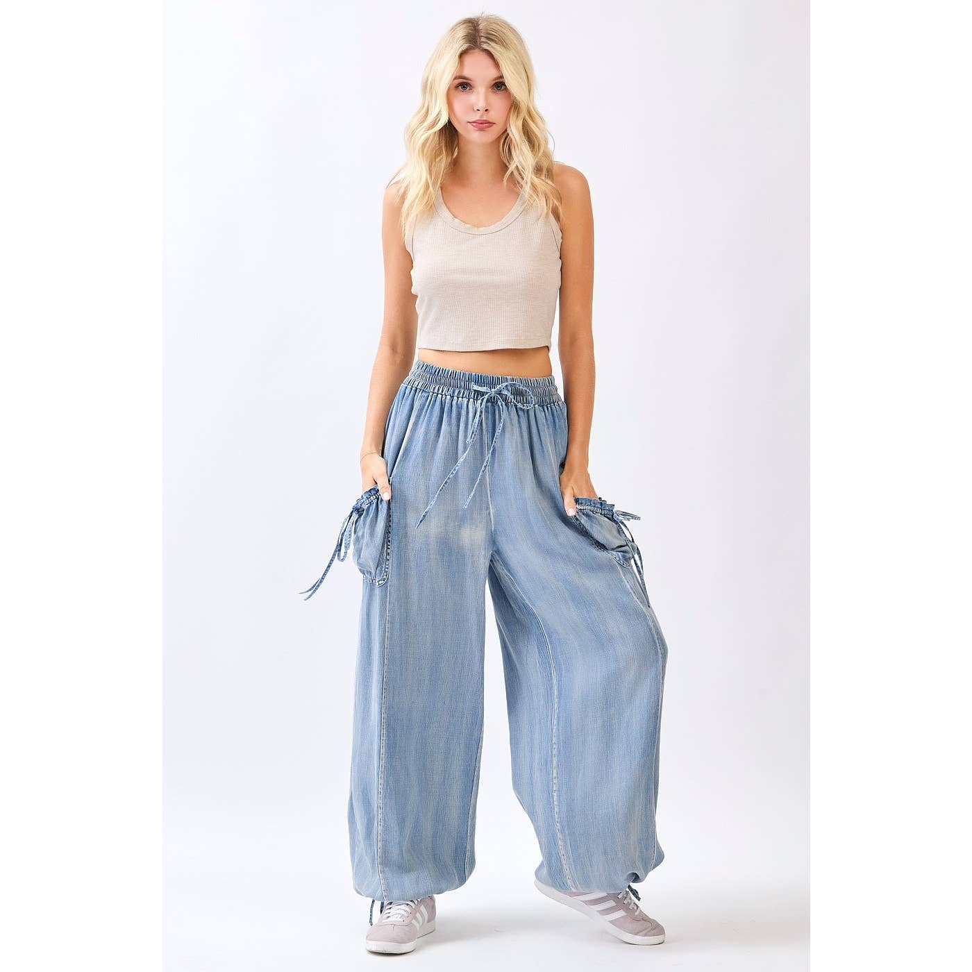 WASHED CHAMBRAY ADJUSTABLE ANKLE DROP POCKET PANTS