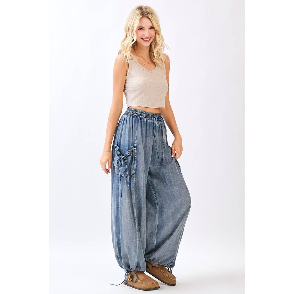 WASHED CHAMBRAY ADJUSTABLE ANKLE DROP POCKET PANTS