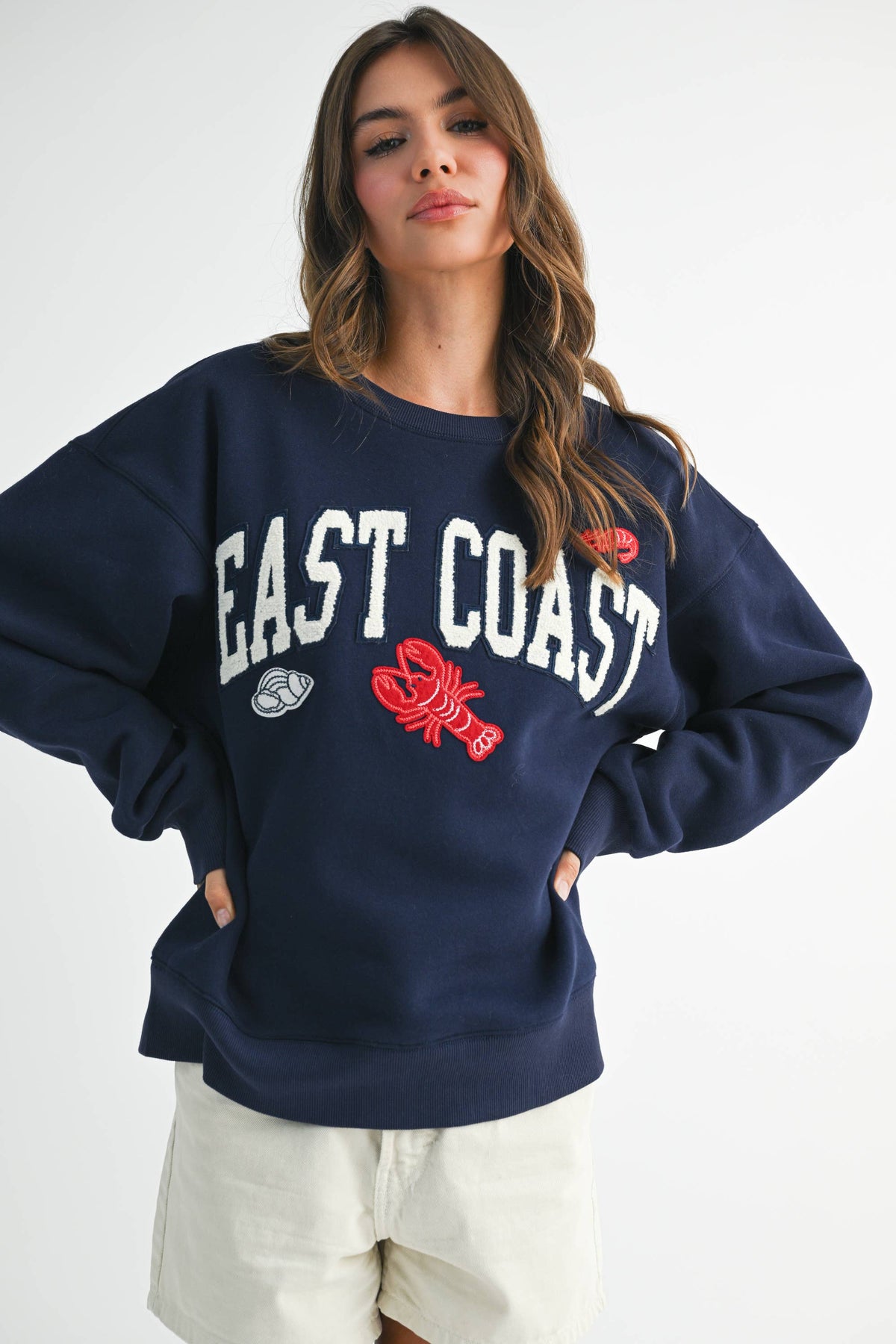 9134GK Modern Vintage Graphic Fleece Pullover 2