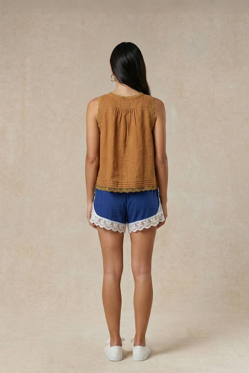 IT2442 | Bow Tie Front Lace Trimmed Tank Top