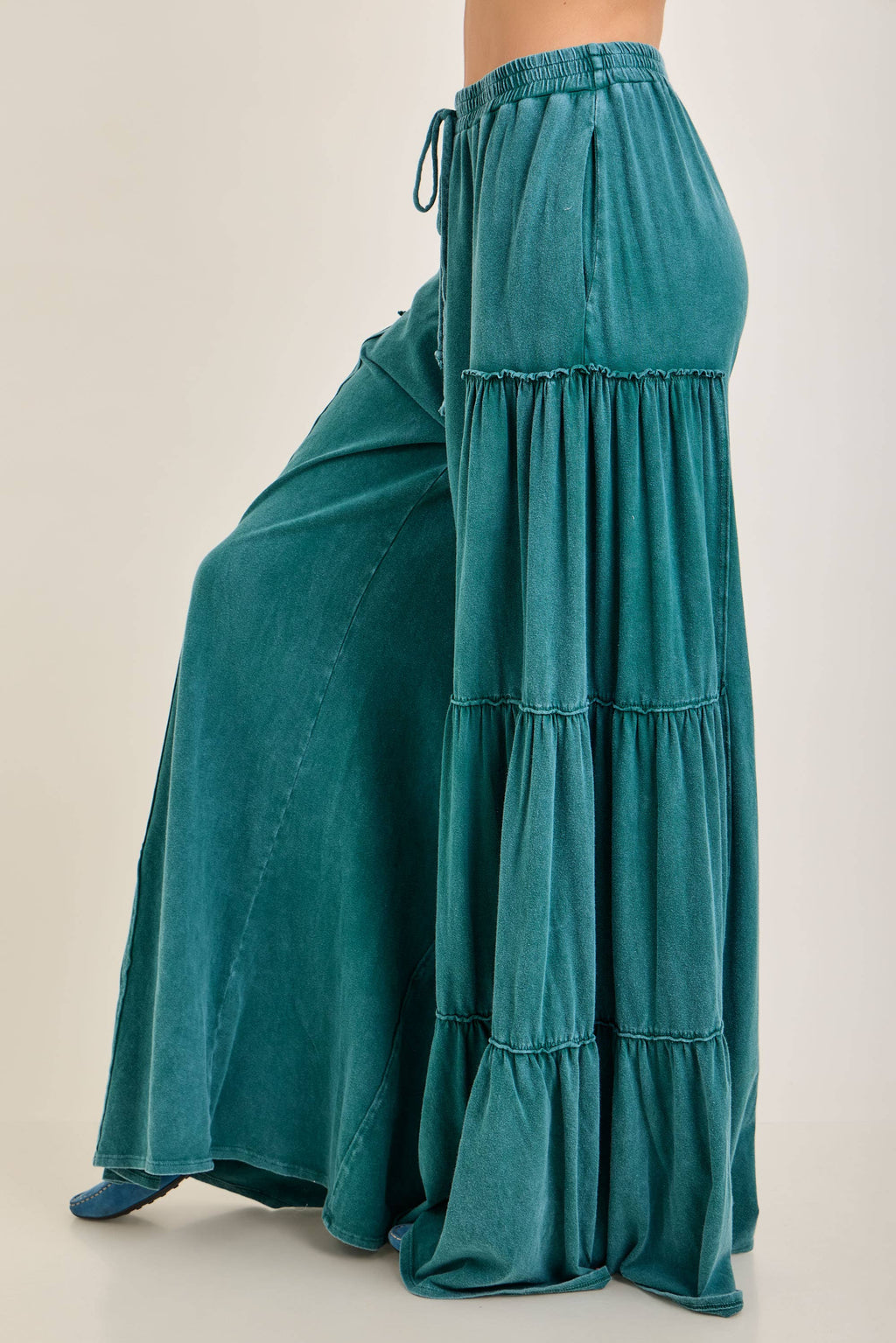Mineral Washed Tiered Wide Leg Pants HP5033P1