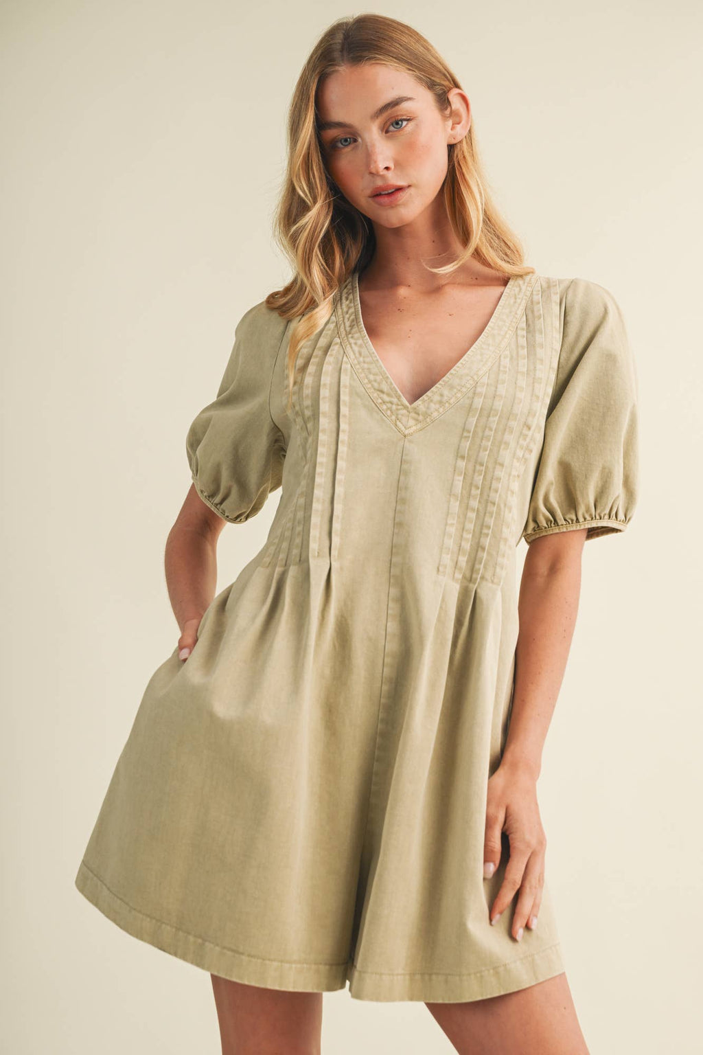 Pintuck V-Neck Puff Sleeve Romper