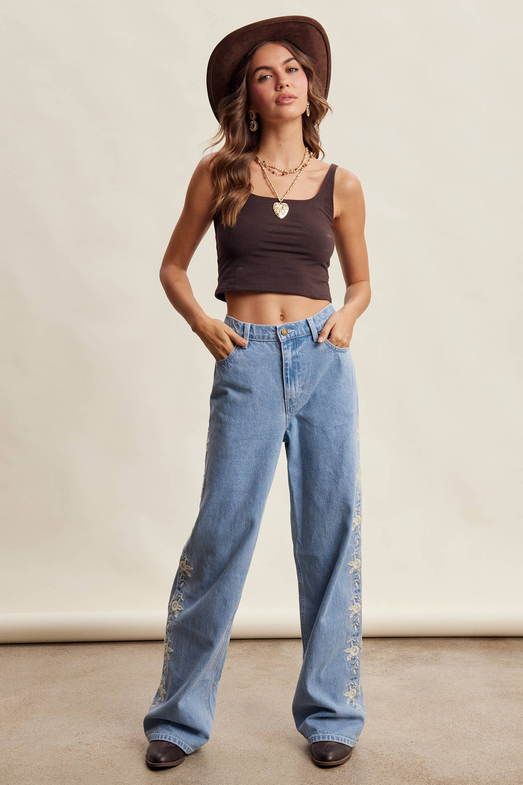 Embroidered Floral Denim Jeans LP0287