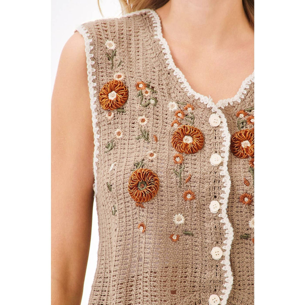 FLORAL EMBROIDERY SLEEVELESS VEST CROCHET TOP