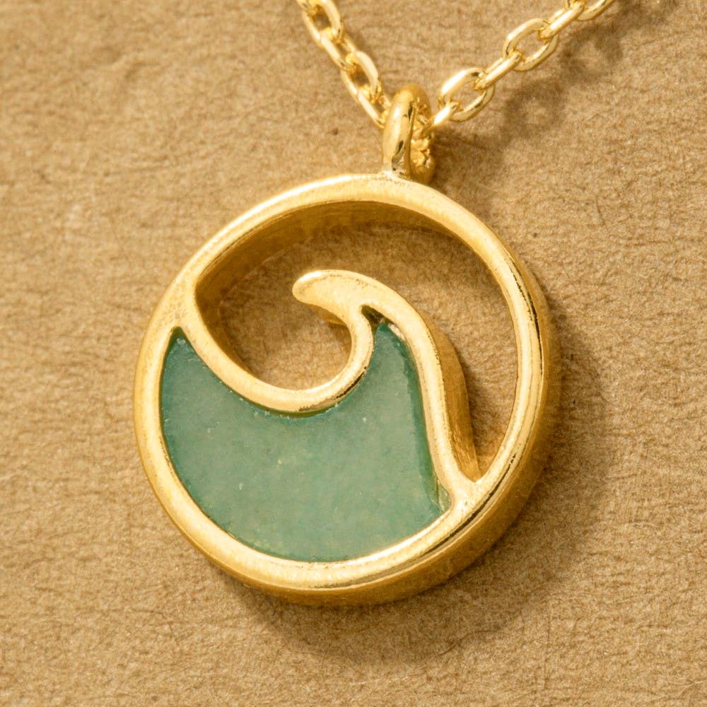 Round Wave Coin Pendant Necklace