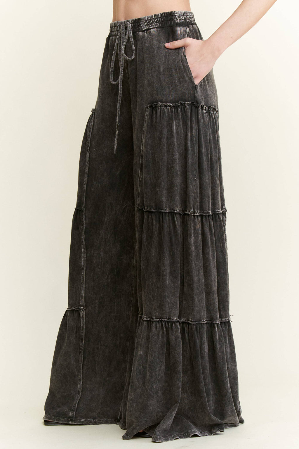 Mineral Washed Tiered Wide Leg Pants HP5033P1