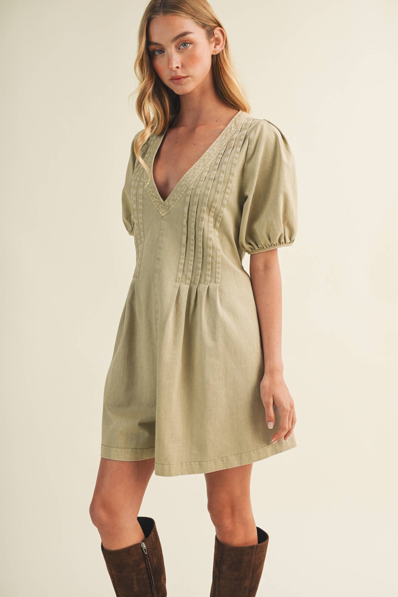Pintuck V-Neck Puff Sleeve Romper