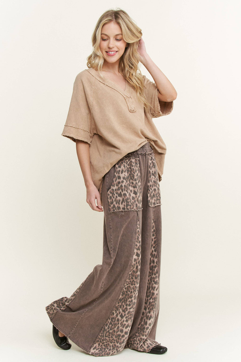 Mineral Washed Leopard Animal Print Flare Pants HP5783P1