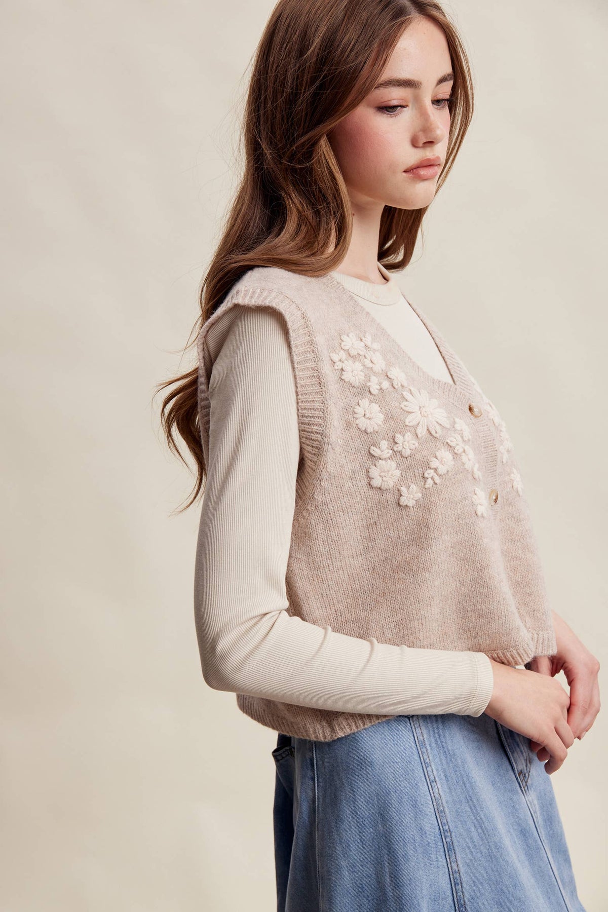 Floral Embroidered Knit Vest LSW1110