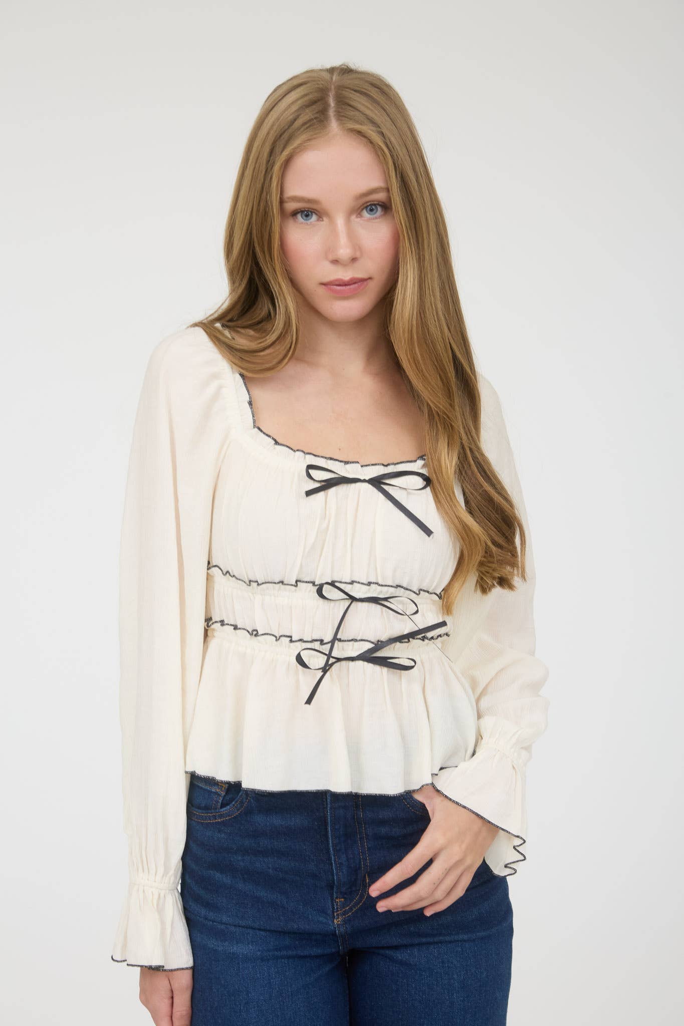 CONTRAST BOW RUFFLED LONG SLEEVE BLOUSE
