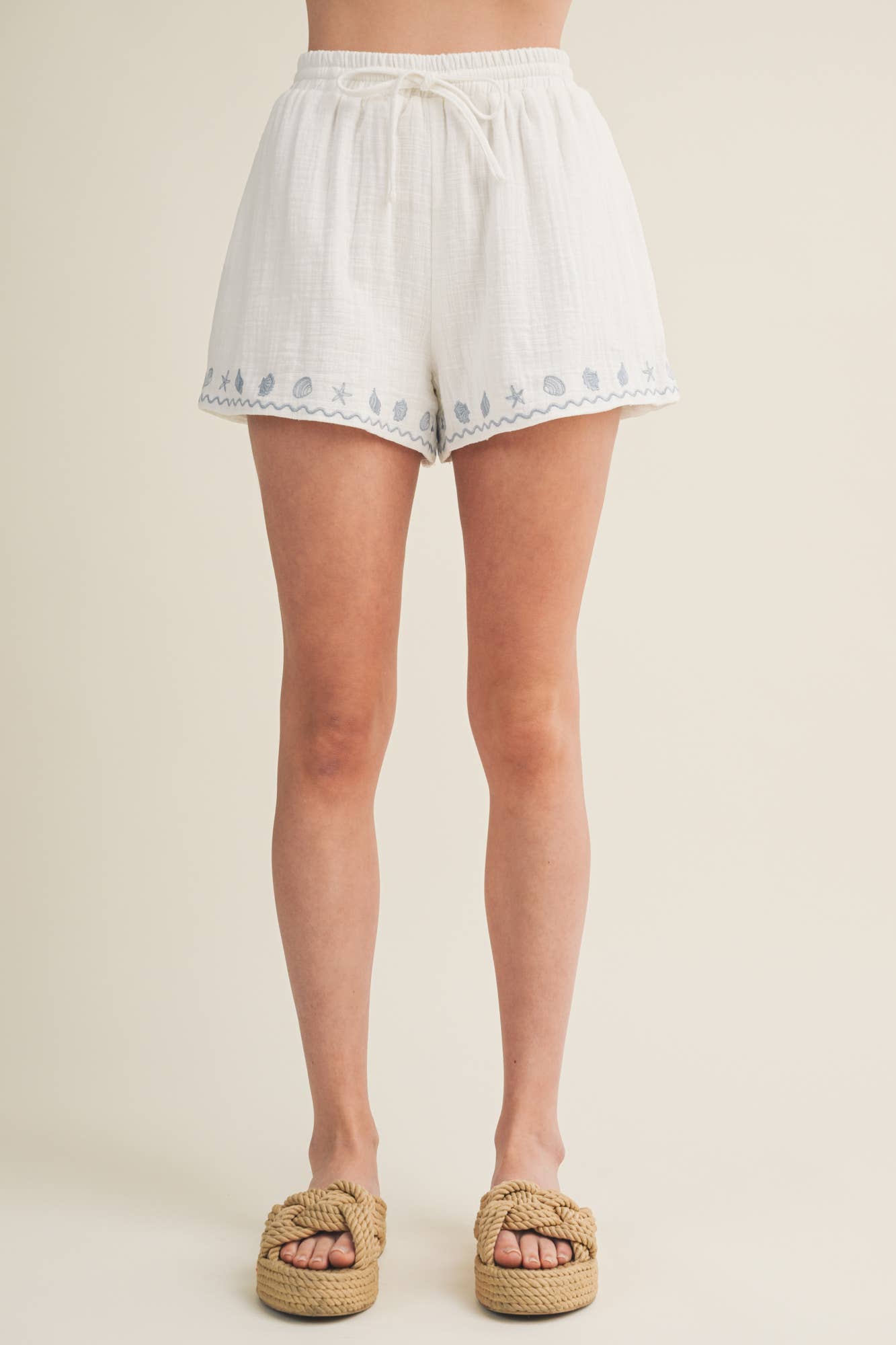 Embroidered Seaside Motif Gauze Shorts