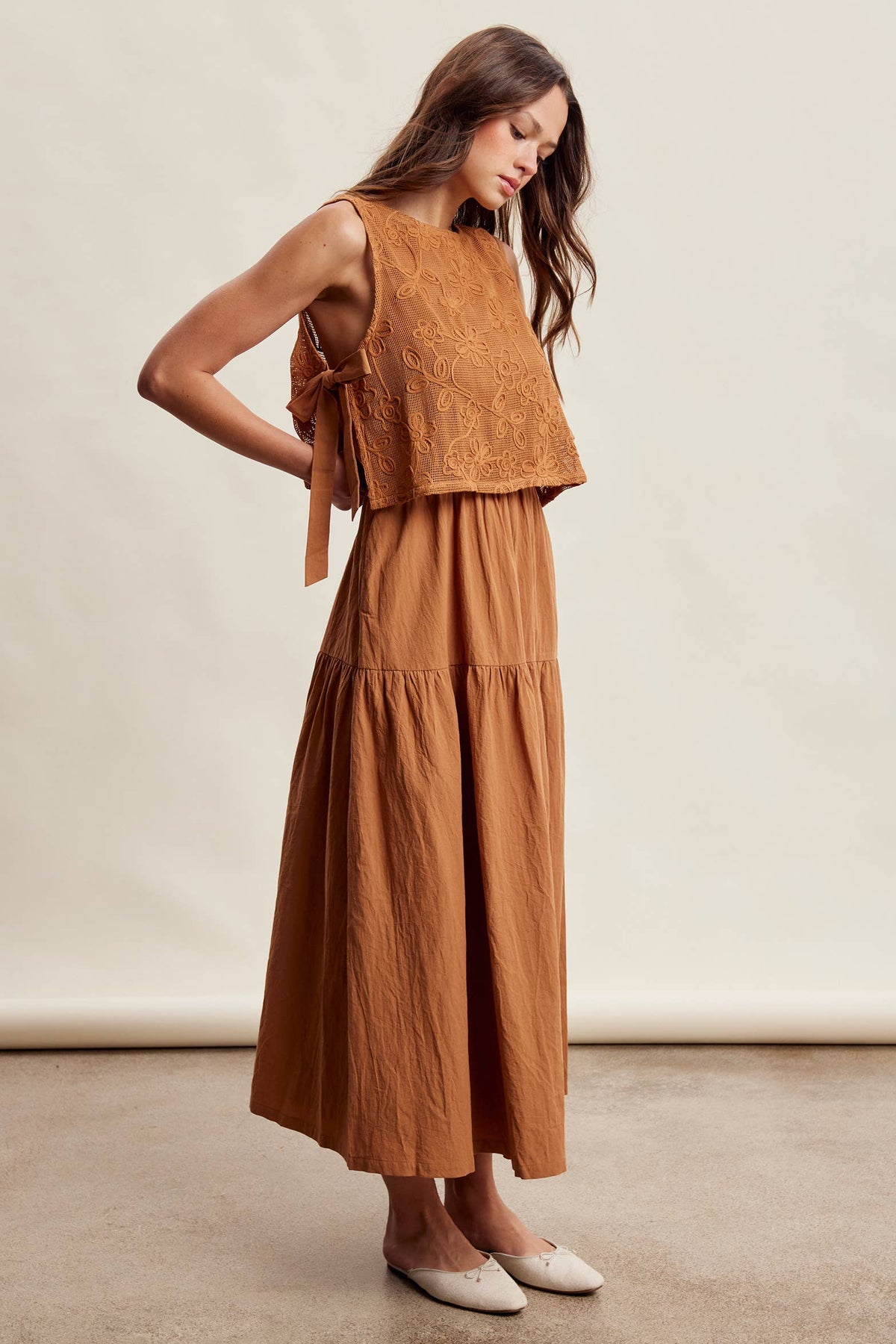 Embroidered Lace Vest & Sleeveless Midi Dress Set LD1651