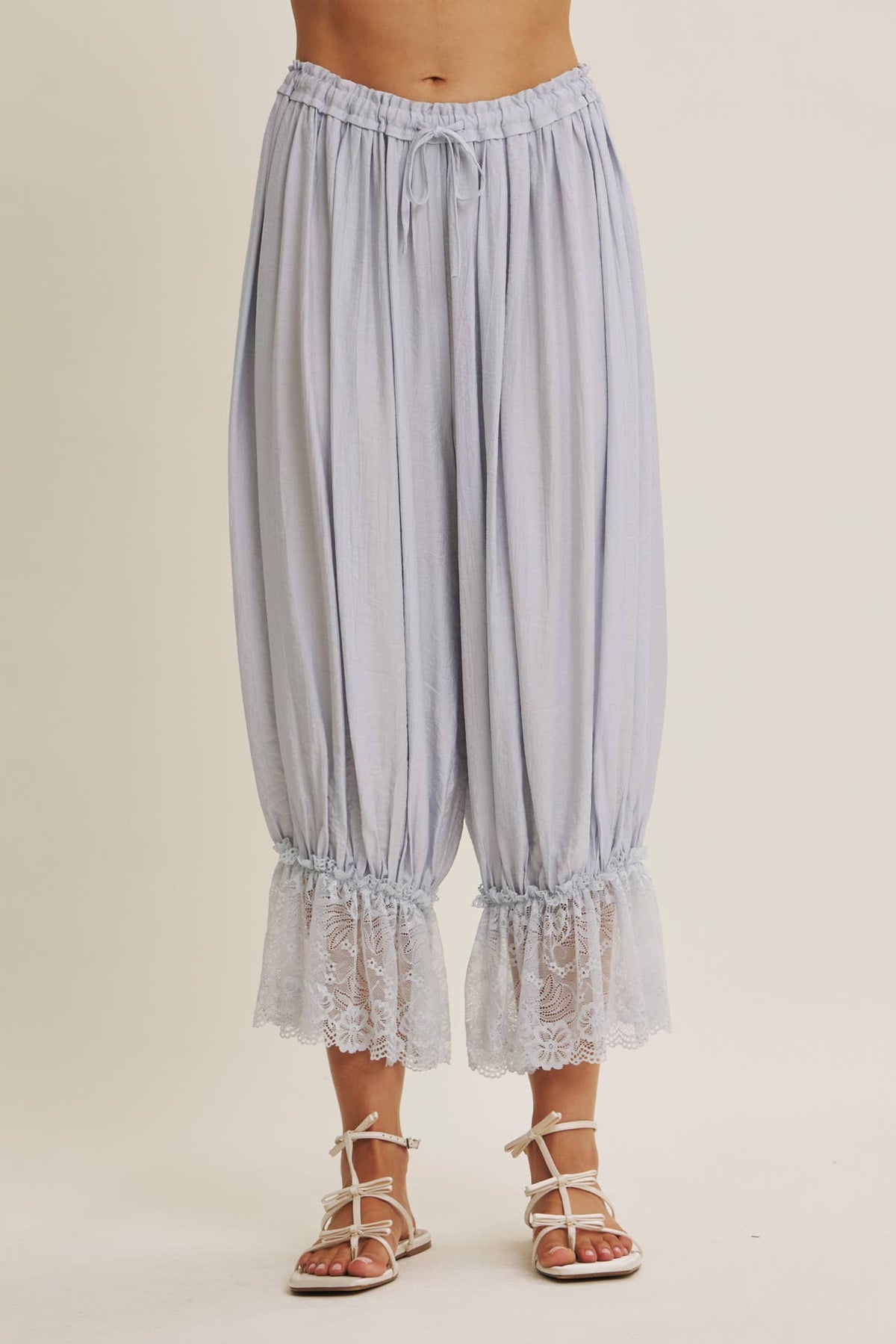 COTTAGE GARDEN CRINKLED LACE HEM LIGHTWEIGHT BLOOMPER PANTS